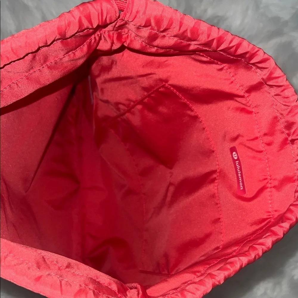 lululemon athletica lightweight gym sack